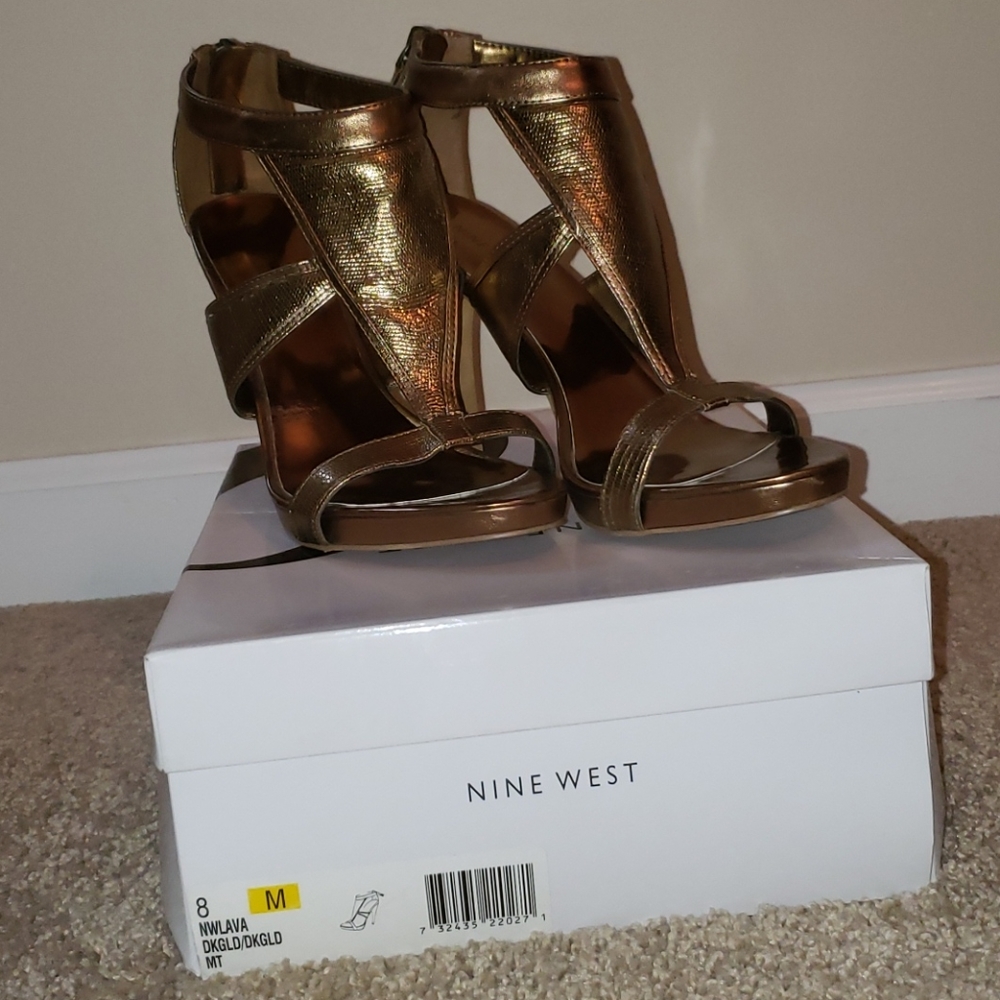 Nine West Sandals Size 8